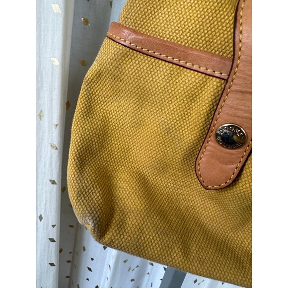 Dooney & Bourke J0130121 Wayfarer Yellow Leather Accent Zip Tote Shoulder Bag - Picture 5 of 10